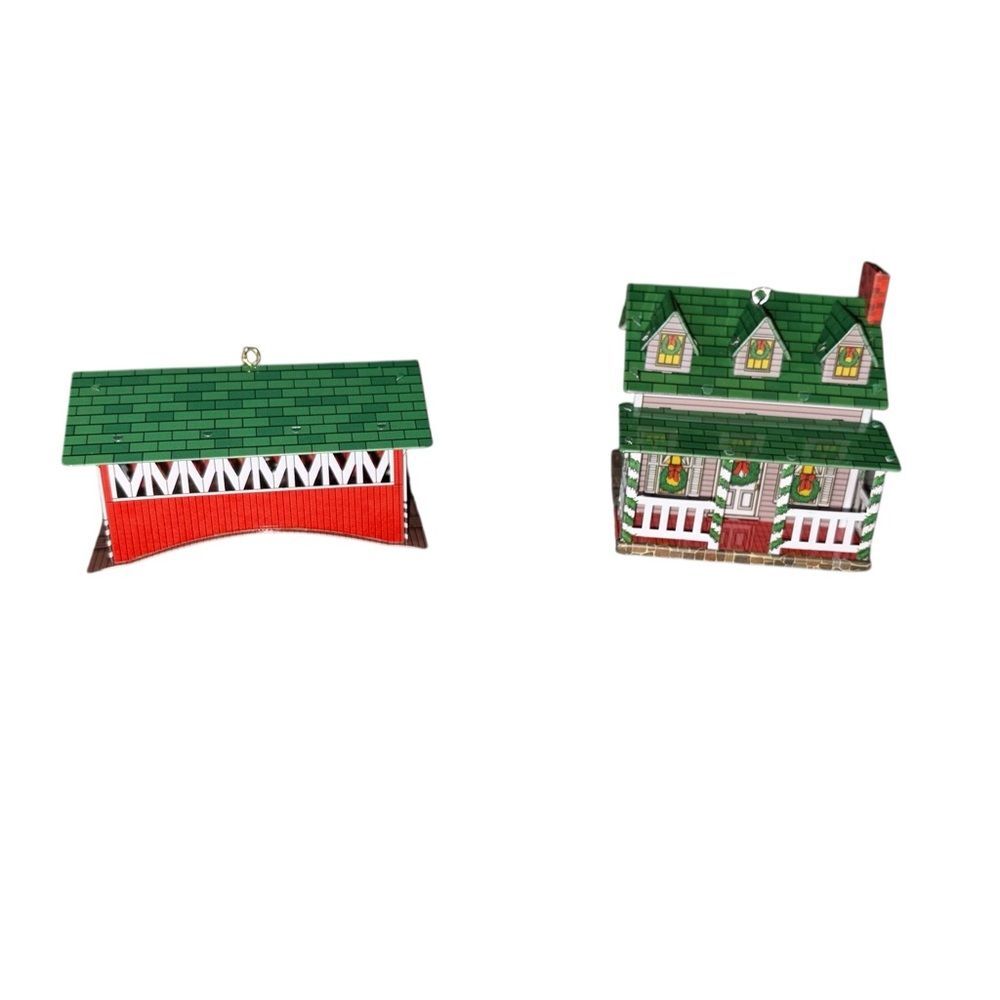Hallmark Keepsake Ornament Grandmothers House Covered Bridge NEW